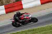 cadwell-no-limits-trackday;cadwell-park;cadwell-park-photographs;cadwell-trackday-photographs;enduro-digital-images;event-digital-images;eventdigitalimages;navarra;no-limits-trackdays;peter-wileman-photography;racing-digital-images;trackday-digital-images;trackday-photos